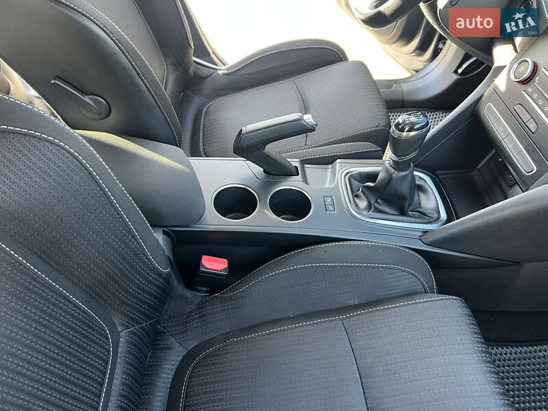 Универсал Renault Megane 2017 в Виннице фото 23 Универсал Renault Megane 2017 в Виннице