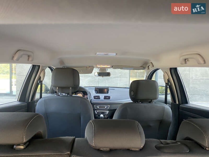 Универсал Renault Megane 2012 в Луцке фото 10 Универсал Renault Megane 2012 в Луцке