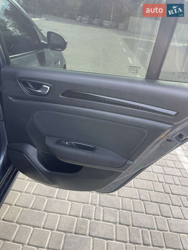 Универсал Renault Megane 2017 в Одессе фото 18 Универсал Renault Megane 2017 в Одессе