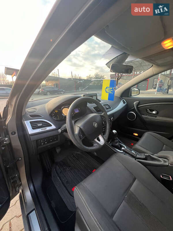 Универсал Renault Megane 2010 в Черновцах фото 10 Универсал Renault Megane 2010 в Черновцах
