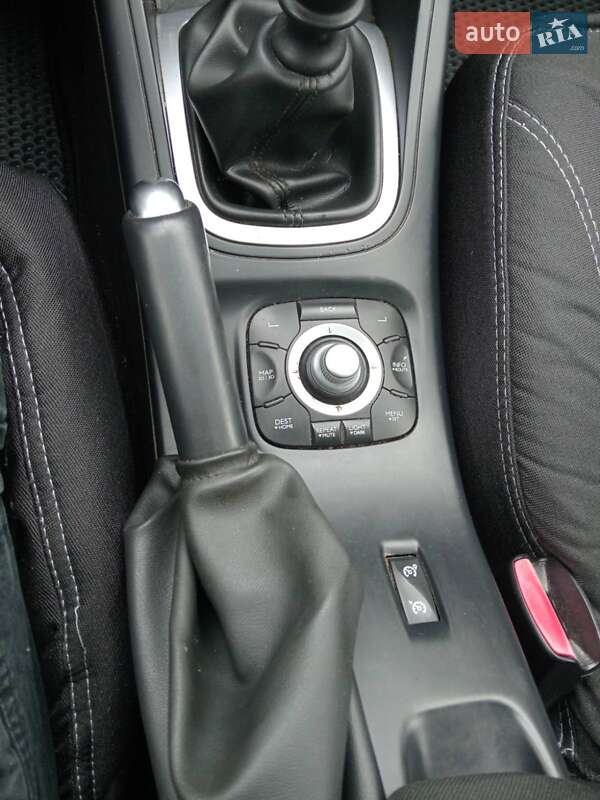 Универсал Renault Megane 2012 в Калиновке фото 6 Универсал Renault Megane 2012 в Калиновке