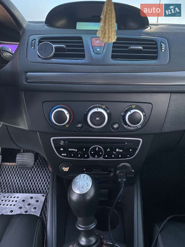 Универсал Renault Megane 2009 в Виннице фото 24 Универсал Renault Megane 2009 в Виннице