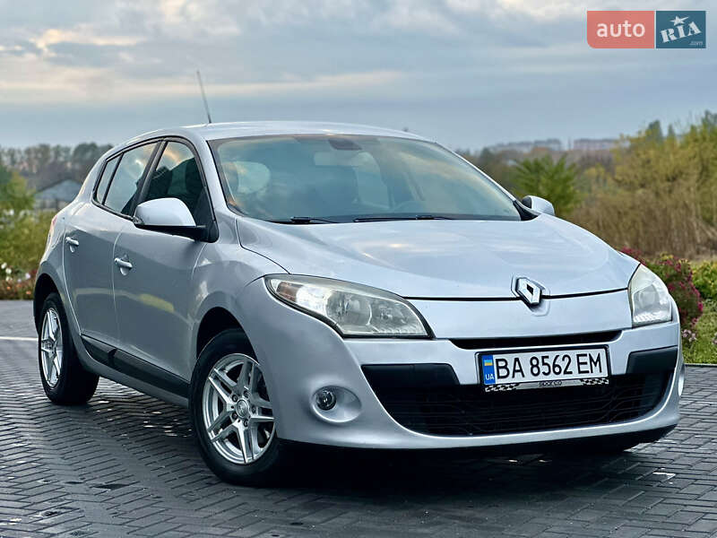 Хэтчбек Renault Megane 2009 в Кропивницком фото 7 Хэтчбек Renault Megane 2009 в Кропивницком