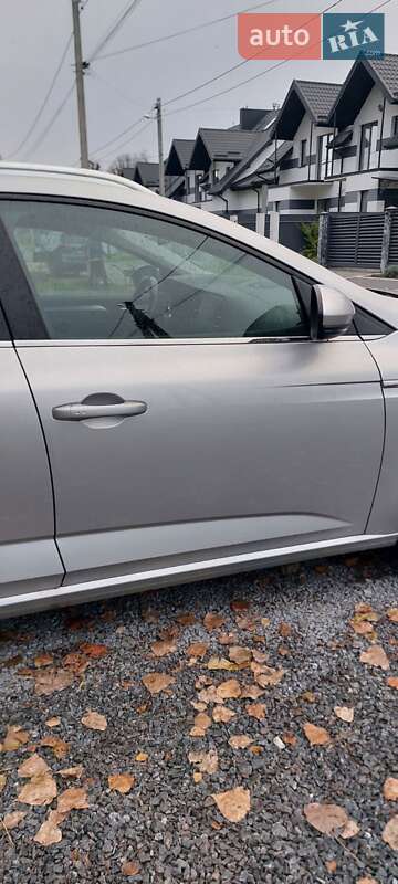 Универсал Renault Megane 2016 в Львове фото 19 Универсал Renault Megane 2016 в Львове