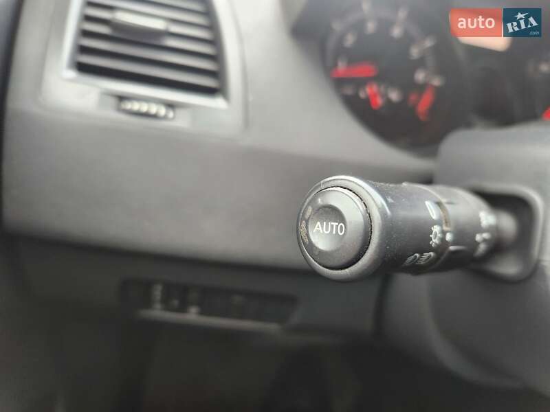 Универсал Renault Megane 2007 в Полтаве фото 24 Универсал Renault Megane 2007 в Полтаве