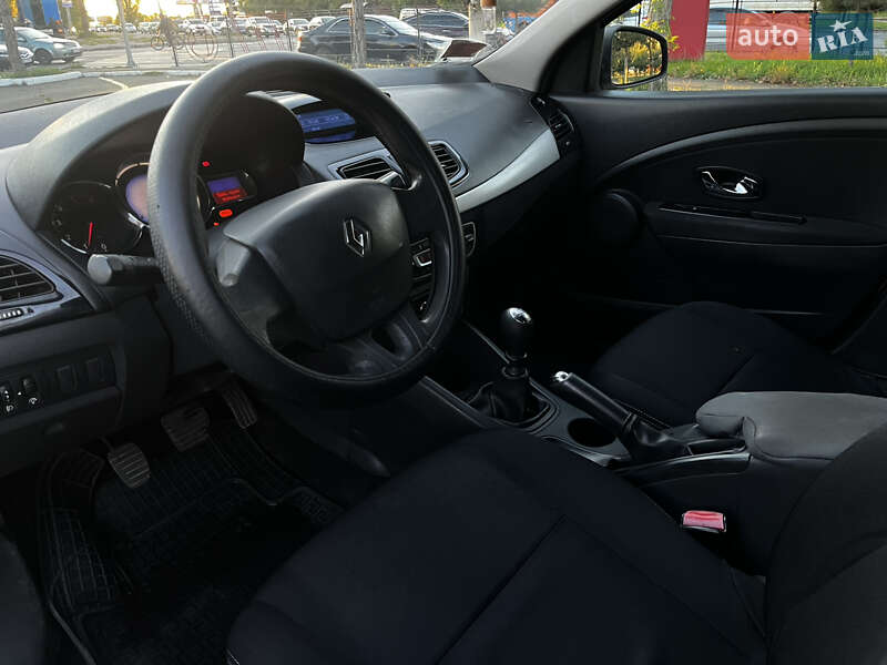 Хетчбек Renault Megane 2013 в Одесі фото 12 Хетчбек Renault Megane 2013 в Одесі