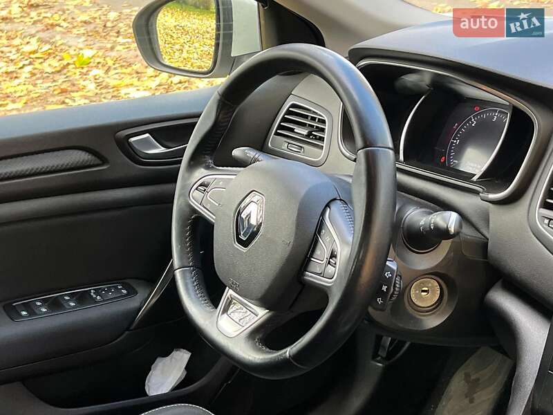 Универсал Renault Megane 2018 в Киеве фото 20 Универсал Renault Megane 2018 в Киеве
