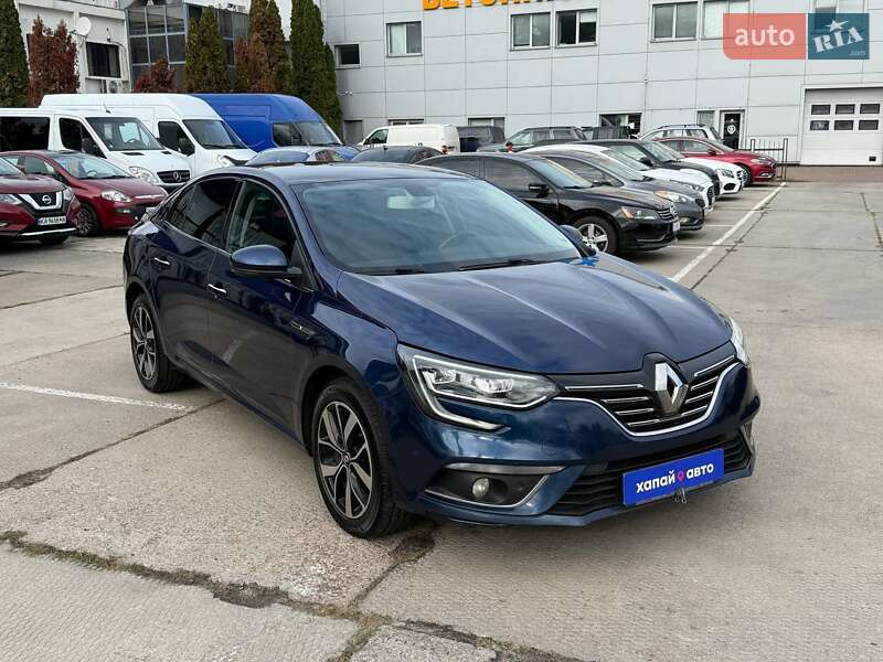 Седан Renault Megane 2020 в Киеве фото 3 Седан Renault Megane 2020 в Киеве