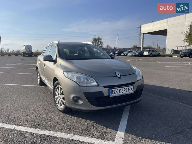 Renault Megane 2010 Renault Megane 2010