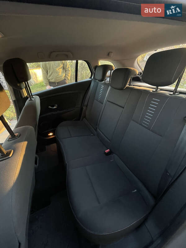 Универсал Renault Megane 2010 в Ровно