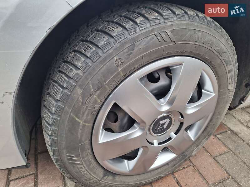 Хэтчбек Renault Megane 2011 в Виннице