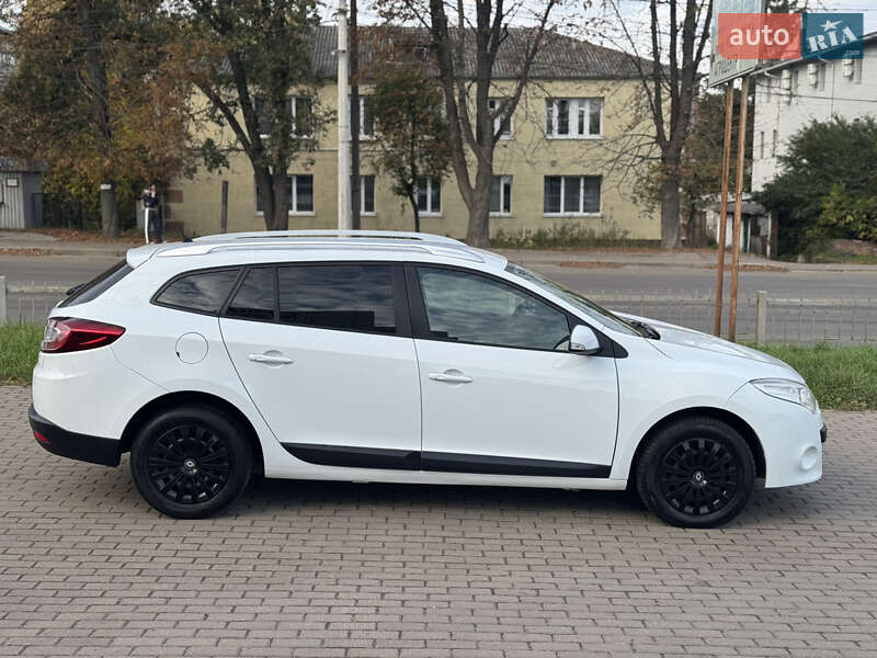Универсал Renault Megane 2011 в Ровно фото 9 Универсал Renault Megane 2011 в Ровно