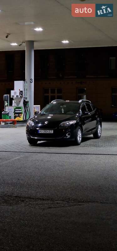 Универсал Renault Megane 2012 в Межгорье фото 10 Универсал Renault Megane 2012 в Межгорье