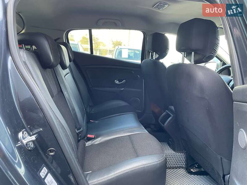 Хэтчбек Renault Megane 2009 в Киеве фото 10 Хэтчбек Renault Megane 2009 в Киеве