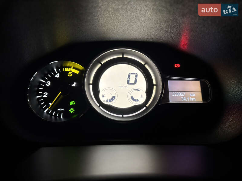 Универсал Renault Megane 2013 в Львове фото 59 Универсал Renault Megane 2013 в Львове