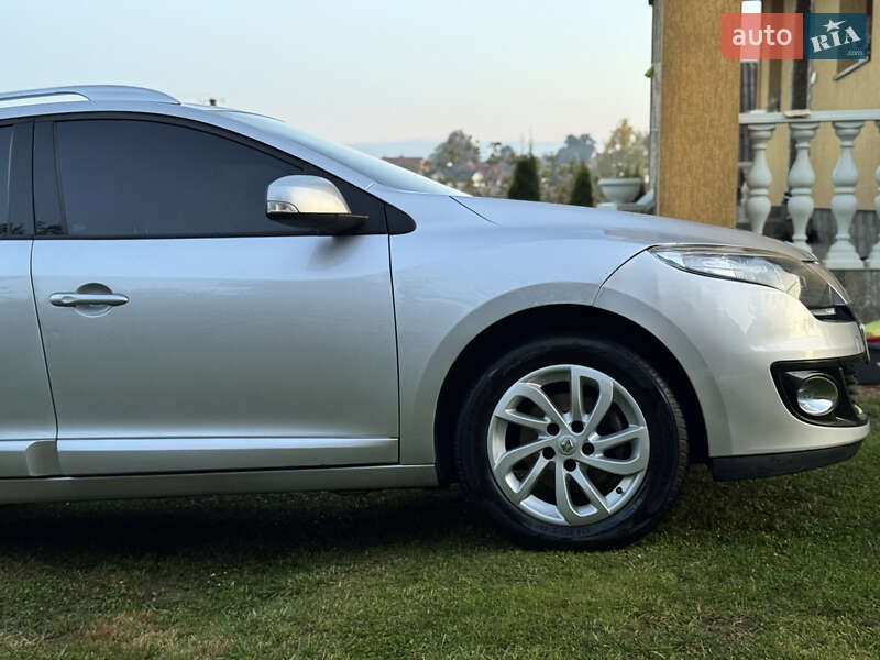 Универсал Renault Megane 2013 в Львове фото 67 Универсал Renault Megane 2013 в Львове
