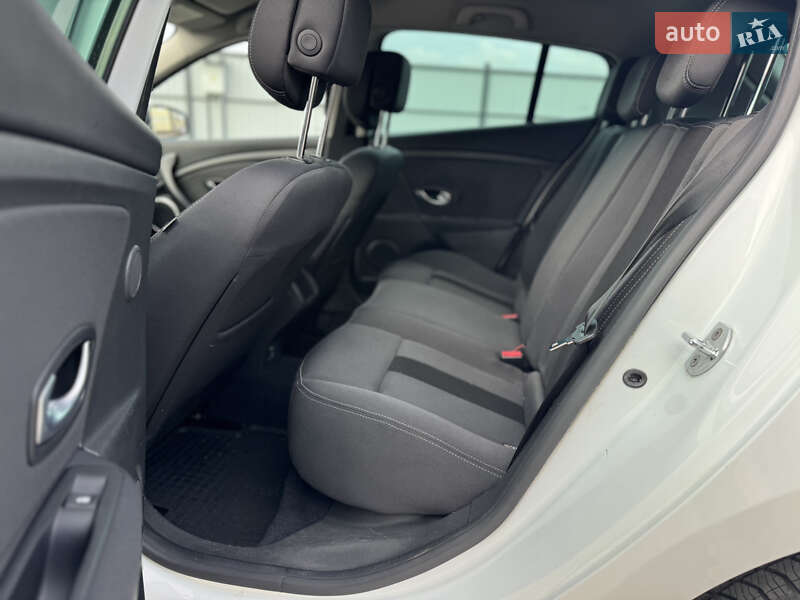 Хэтчбек Renault Megane 2009 в Луцке фото 25 Хэтчбек Renault Megane 2009 в Луцке