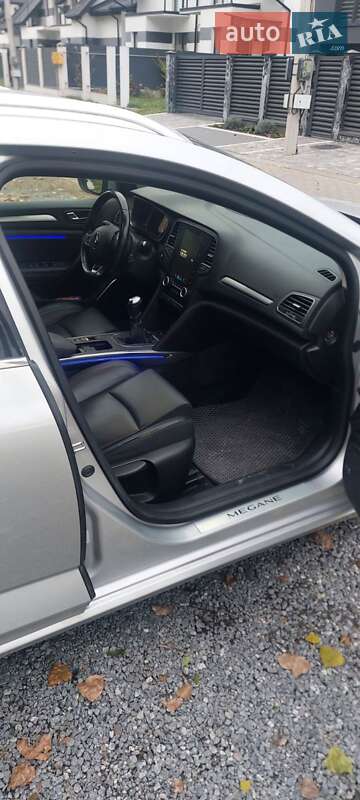 Универсал Renault Megane 2016 в Львове фото 37 Универсал Renault Megane 2016 в Львове
