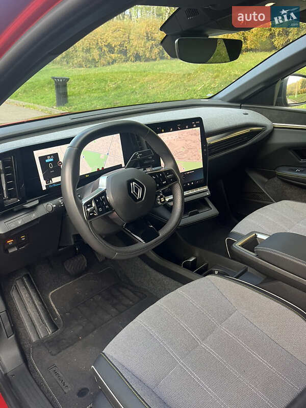 Седан Renault Megane 2023 в Тернополе фото 13 Седан Renault Megane 2023 в Тернополе