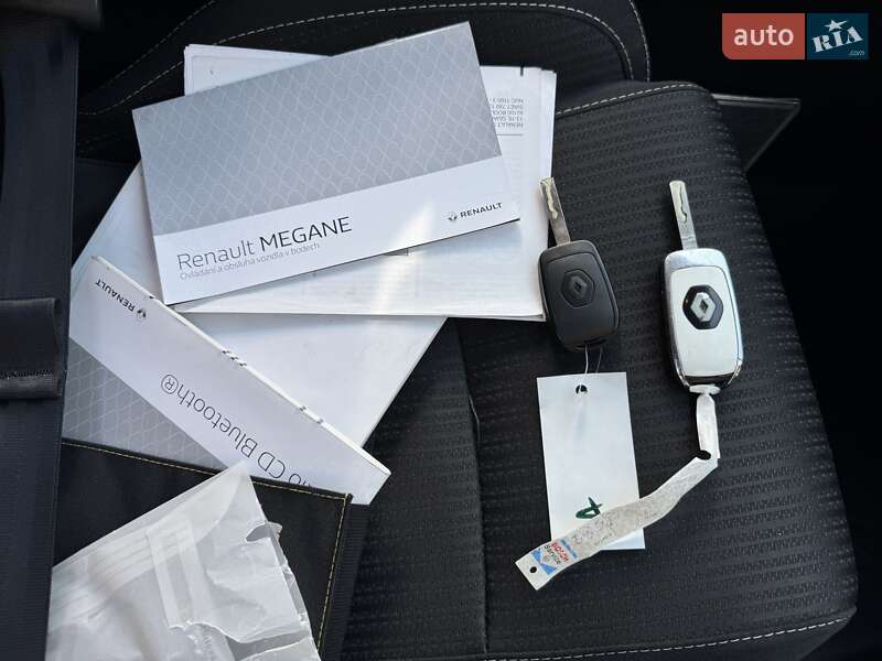 Хэтчбек Renault Megane 2017 в Калуше фото 20 Хэтчбек Renault Megane 2017 в Калуше