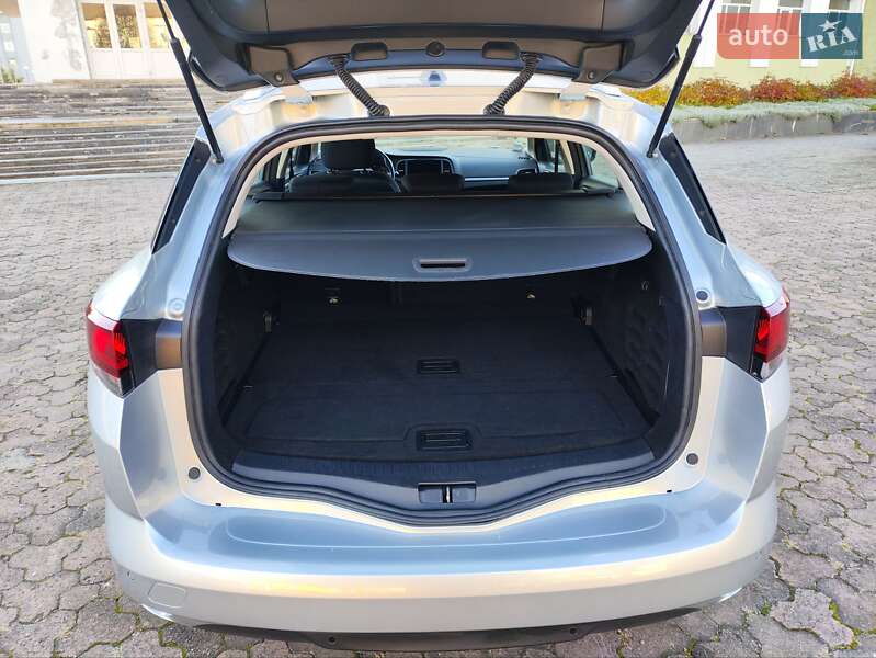 Універсал Renault Megane 2021 в Дніпрі фото 31 Універсал Renault Megane 2021 в Дніпрі