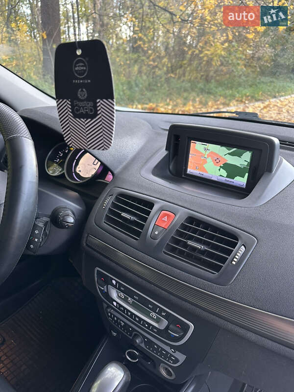 Універсал Renault Megane 2010 в Радивиліві фото 37 Універсал Renault Megane 2010 в Радивиліві
