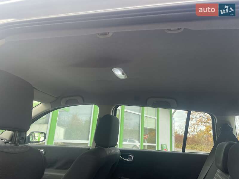 Универсал Renault Megane 2006 в Золочеве