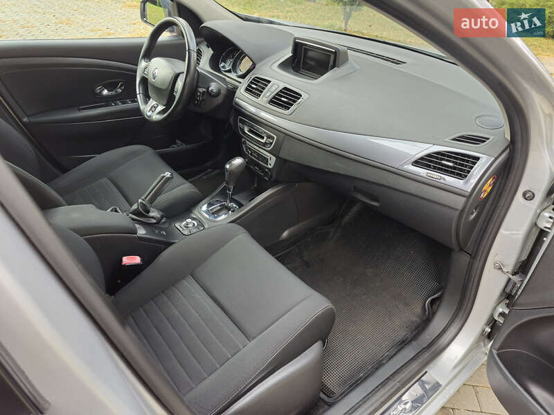 Універсал Renault Megane 2015 в Києві фото 9 Універсал Renault Megane 2015 в Києві