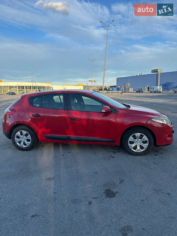 Хэтчбек Renault Megane 2009 в Черновцах