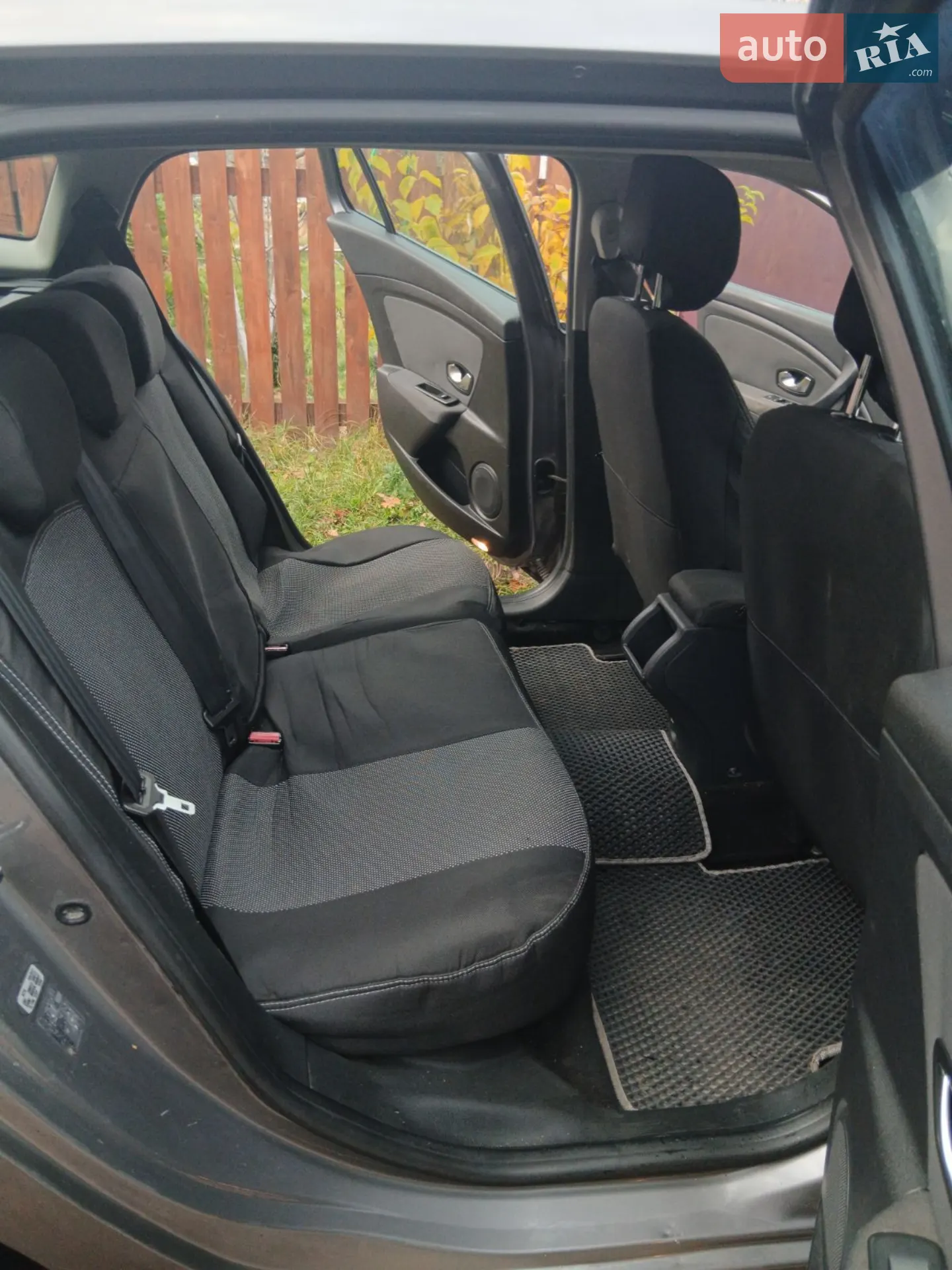 2010 Renault Megane - мініатюра 4