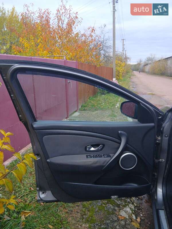 Универсал Renault Megane 2010 в Овруче фото 6 Универсал Renault Megane 2010 в Овруче