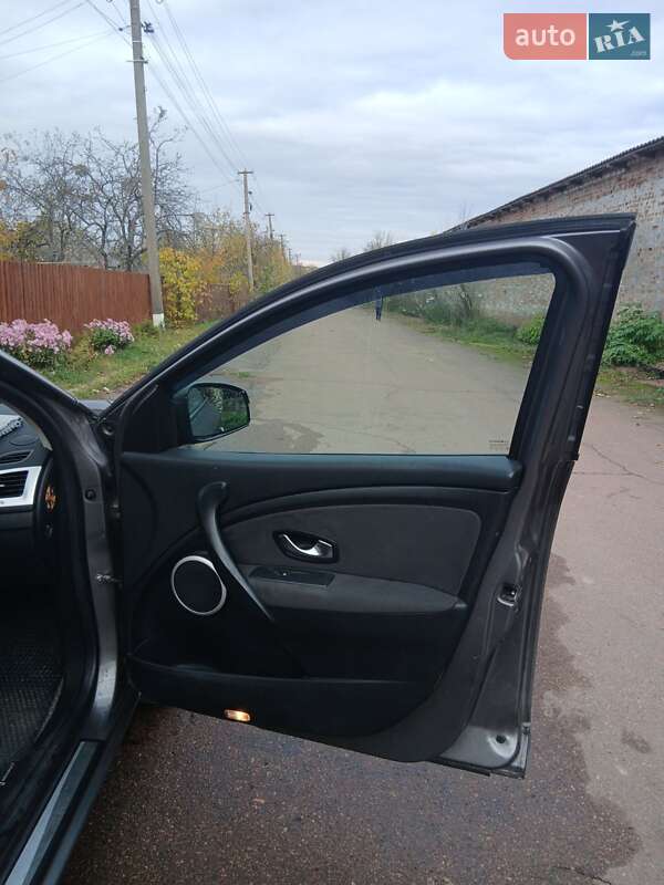 Универсал Renault Megane 2010 в Овруче фото 7 Универсал Renault Megane 2010 в Овруче