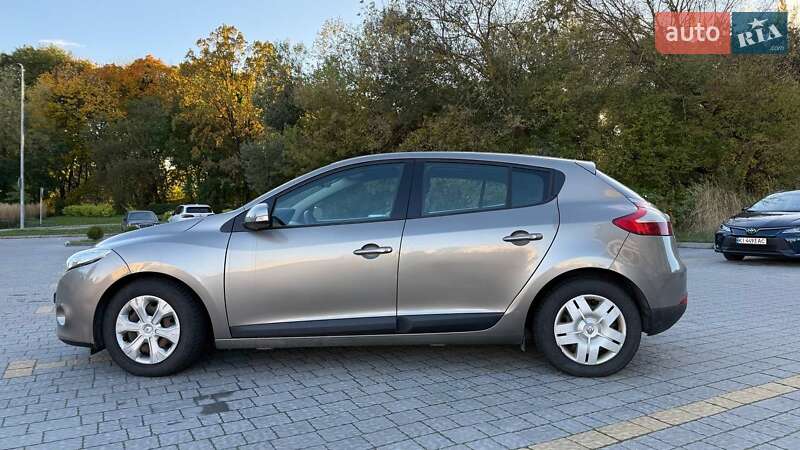 Хэтчбек Renault Megane 2009 в Львове фото 8 Хэтчбек Renault Megane 2009 в Львове