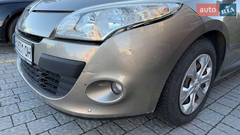 Хэтчбек Renault Megane 2009 в Львове фото 9 Хэтчбек Renault Megane 2009 в Львове