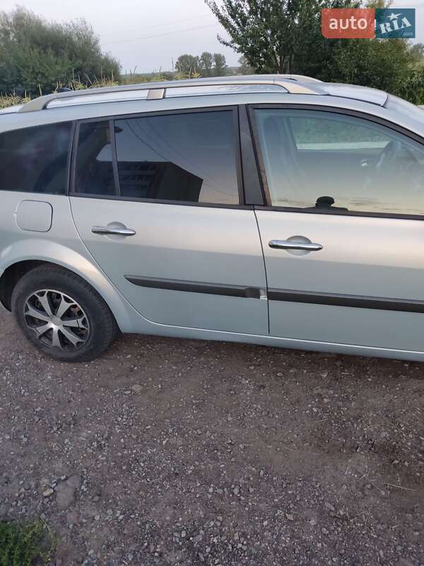 Универсал Renault Megane 2004 в Остроге фото 13 Универсал Renault Megane 2004 в Остроге