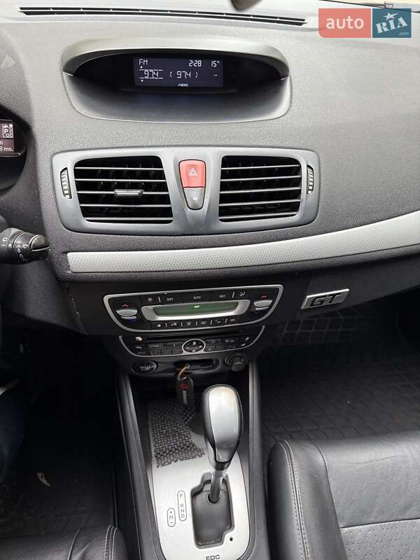 Хэтчбек Renault Megane 2011 в Запорожье