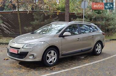 Универсал Renault Megane 2010 в Киеве