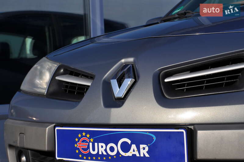 Хэтчбек Renault Megane 2006 в Киеве