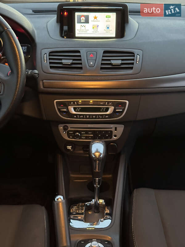 Універсал Renault Megane 2015 в Києві фото 20 Універсал Renault Megane 2015 в Києві