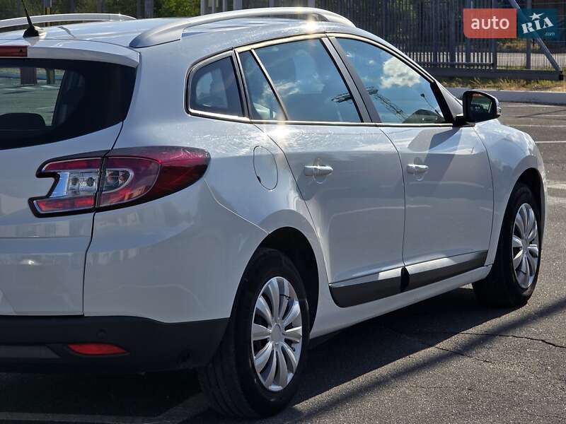 Універсал Renault Megane 2011 в Дніпрі