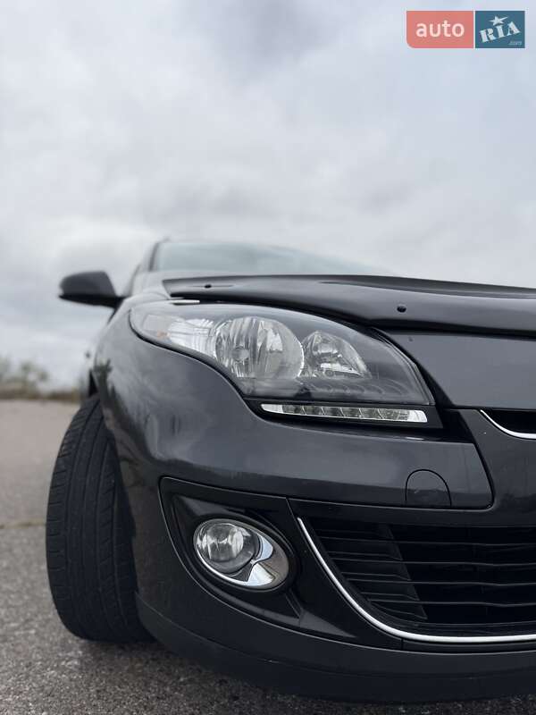 Универсал Renault Megane 2013 в Червонознаменке фото 4 Универсал Renault Megane 2013 в Червонознаменке