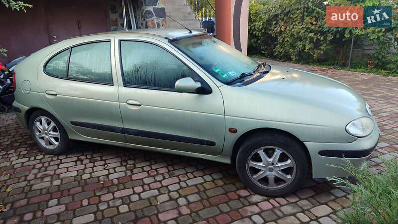Хэтчбек Renault Megane 2002 в Луцке фото 9 Хэтчбек Renault Megane 2002 в Луцке