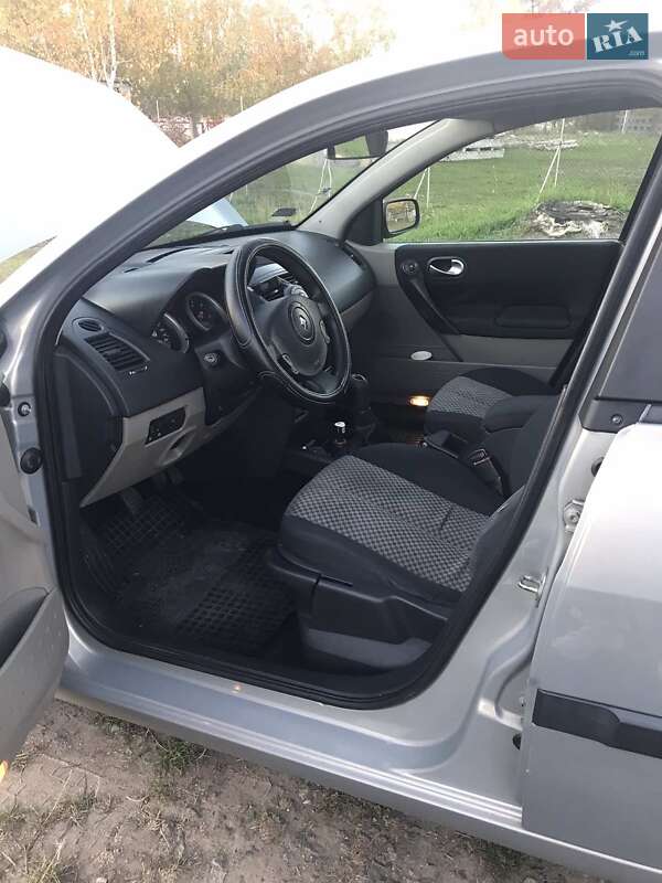 Седан Renault Megane 2006 в Черкассах фото Седан Renault Megane 2006 в Черкассах