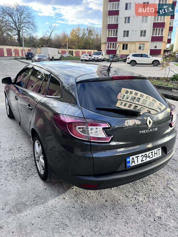 Универсал Renault Megane 2010 в Каменец-Подольском фото 8 Универсал Renault Megane 2010 в Каменец-Подольском