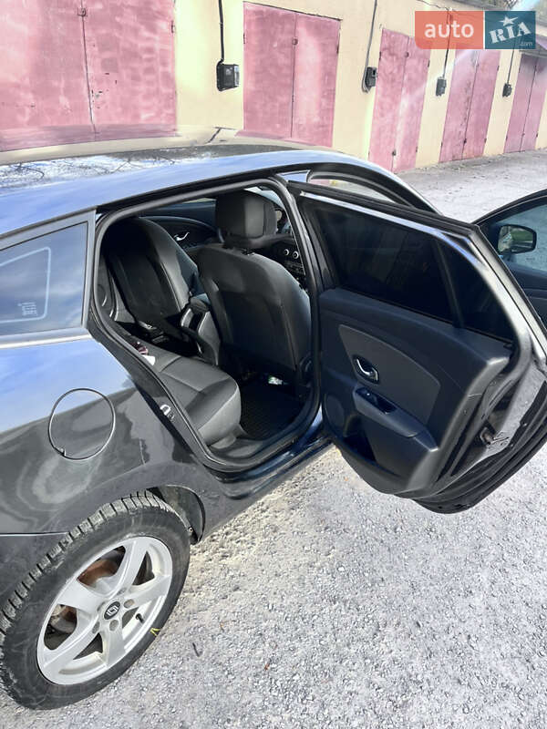 Универсал Renault Megane 2010 в Каменец-Подольском фото 13 Универсал Renault Megane 2010 в Каменец-Подольском