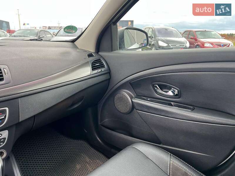 Универсал Renault Megane 2012 в Львове фото 32 Универсал Renault Megane 2012 в Львове