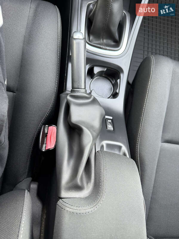 Универсал Renault Megane 2011 в Нововолынске фото 27 Универсал Renault Megane 2011 в Нововолынске