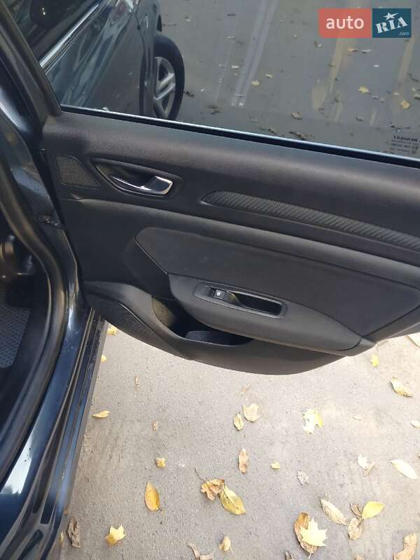 Універсал Renault Megane 2017 в Одесі фото 23 Універсал Renault Megane 2017 в Одесі