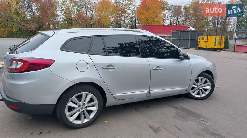 Универсал Renault Megane 2012 в Умани фото 10 Универсал Renault Megane 2012 в Умани