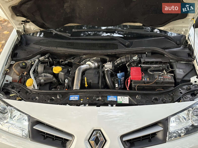 Универсал Renault Megane 2009 в Бурштыне